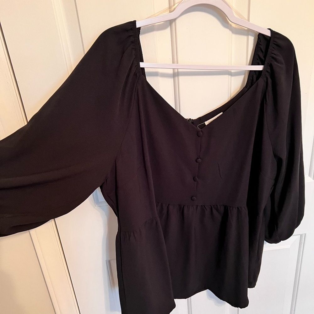 Elegant Black Women's Top NWOT
